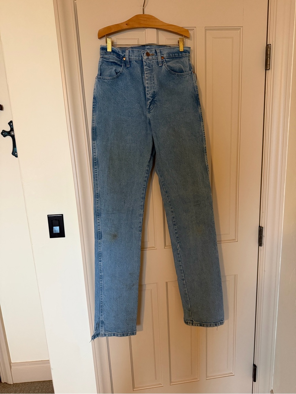LONG Wrangler Cowboy Cut Light Blue Straight-Leg Women’s Jeans